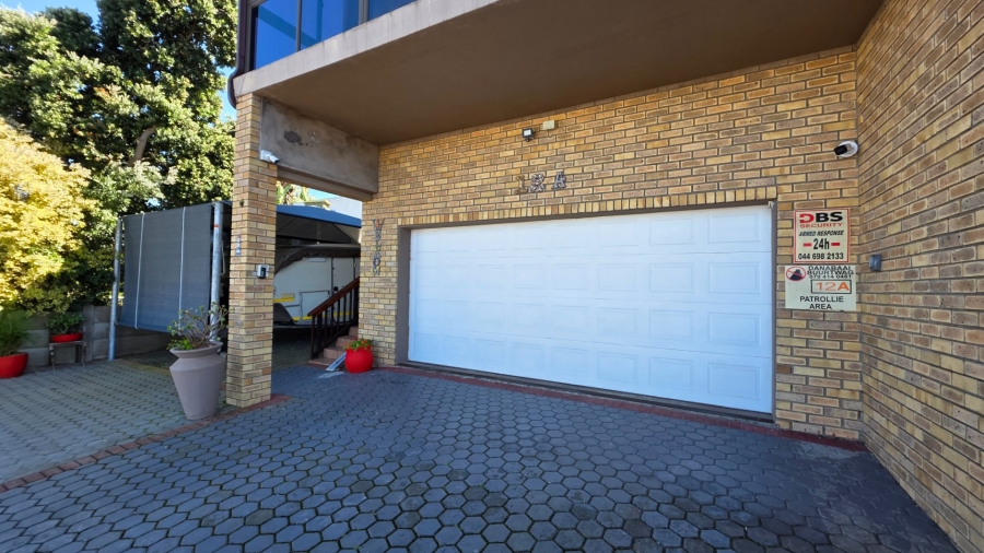3 Bedroom Property for Sale in Dana Bay Western Cape